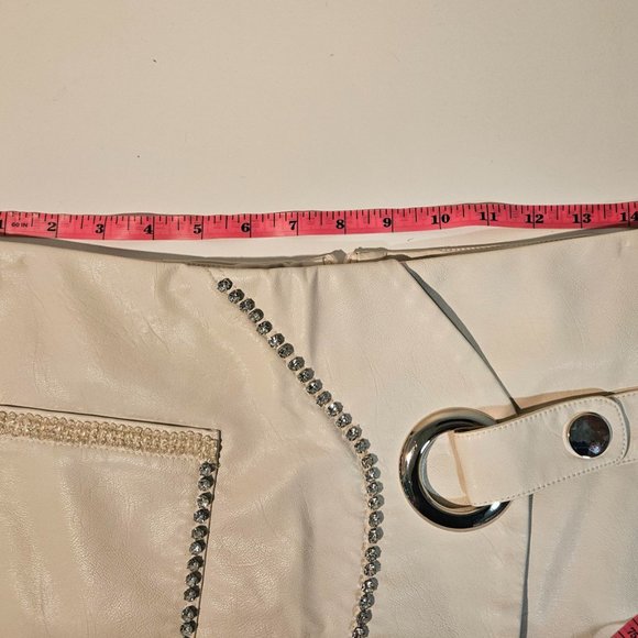 Pleather skirt/skort with rhinestones in light cream color. Size XL. NWOT - Picture 4 of 6